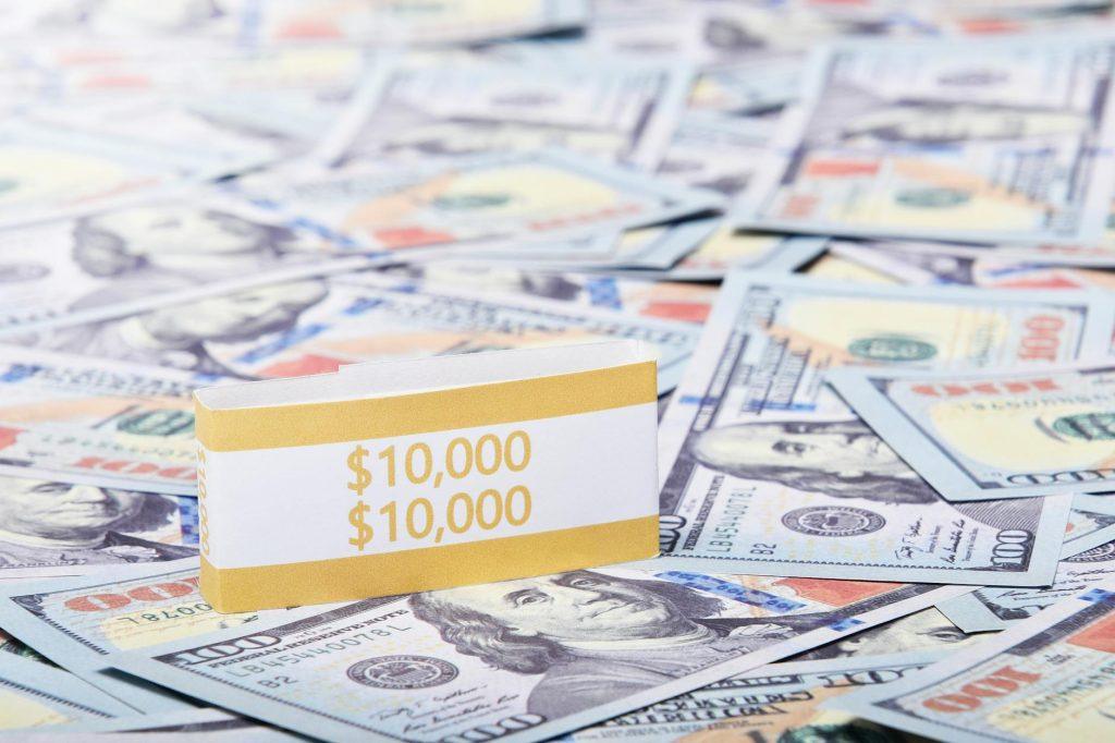 Side Hustle: How I Made $10,000 in My First Month